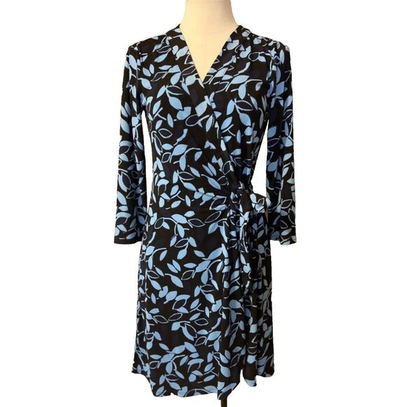 BCBGMaxAzria Wrap Dress Medium M Blue Stretch 3/4 Long Sleeve Washable $178 NEW - Picture 1 of 11